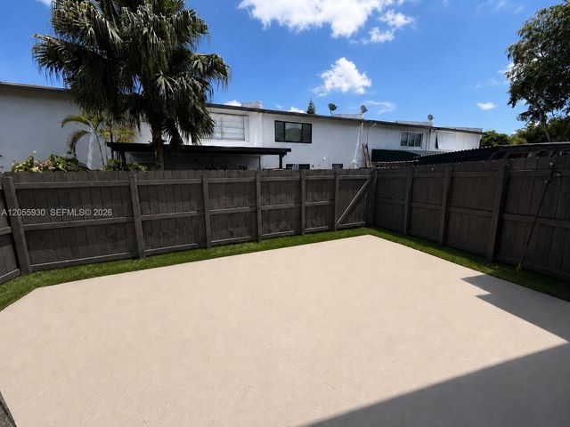 6979 SW 110th Ct, Miami, FL 33173