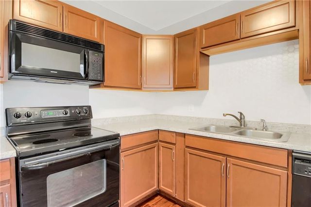 100 Eldorado Drive, Carrollton, GA 30116