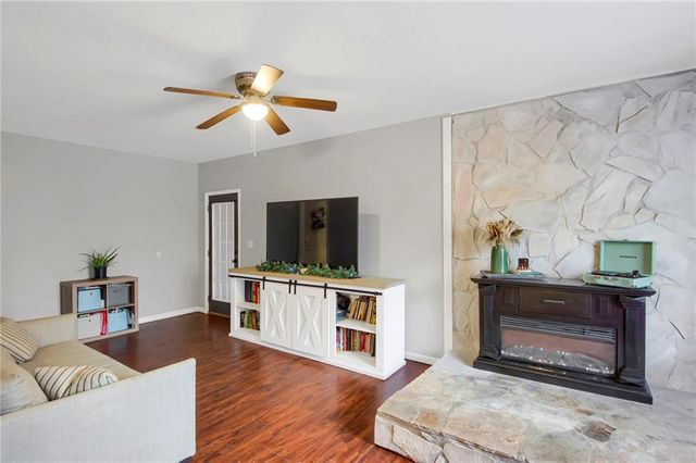 100 Eldorado Drive, Carrollton, GA 30116