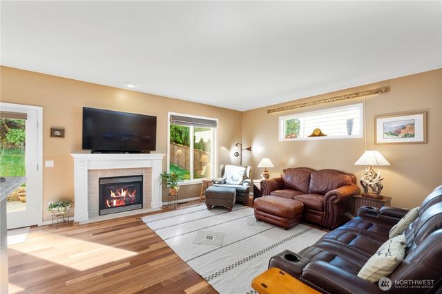 17617 106th Street E, Bonney Lake, WA 98391