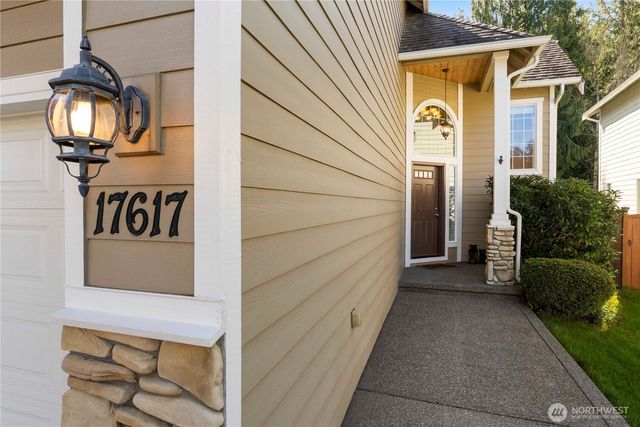 17617 106th Street E, Bonney Lake, WA 98391