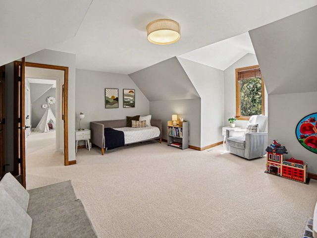 19168 Hoffmaster Drive, Spring Lake Twp, MI 49456