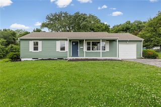 1610 N Trail Ridge Drive, Independence, MO 64050