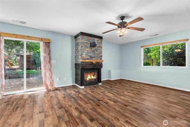 4101 Arbor Drive SE, Lacey, WA 98503