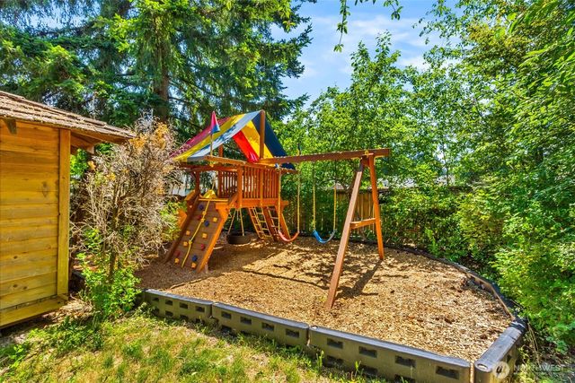 4101 Arbor Drive SE, Lacey, WA 98503