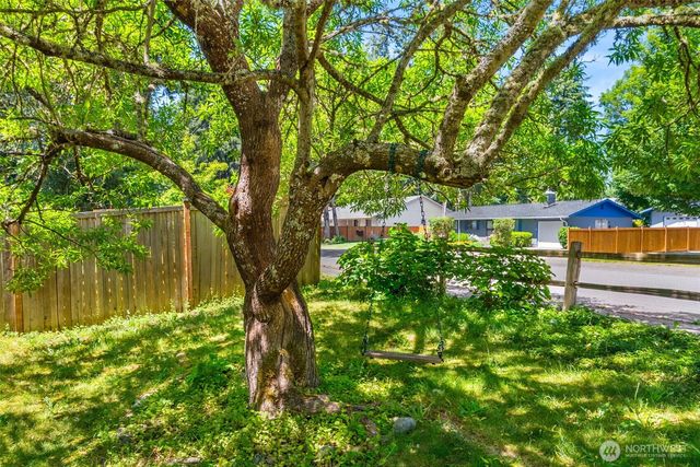 4101 Arbor Drive SE, Lacey, WA 98503