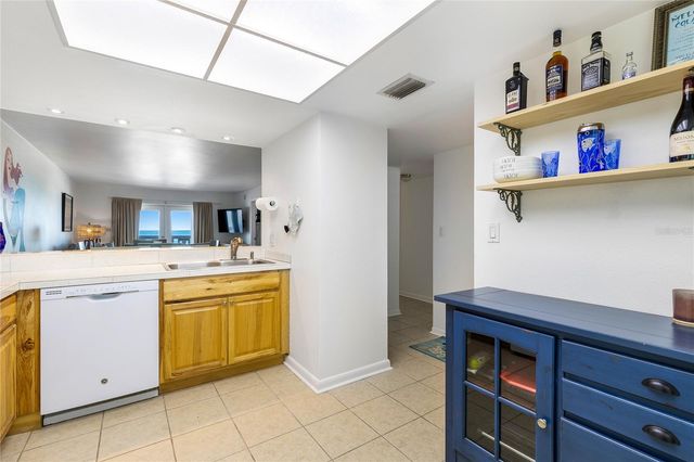 403 GULF WAY 402, St Pete Beach, FL 33706