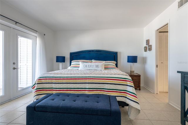 403 GULF WAY 402, St Pete Beach, FL 33706