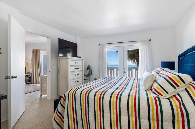 403 GULF WAY 402, St Pete Beach, FL 33706