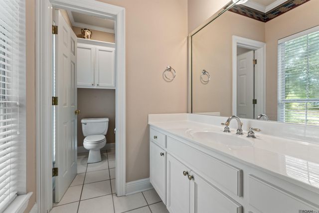 13648 Joor Rd, Baton Rouge, LA 70818