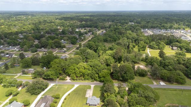 13648 Joor Rd, Baton Rouge, LA 70818