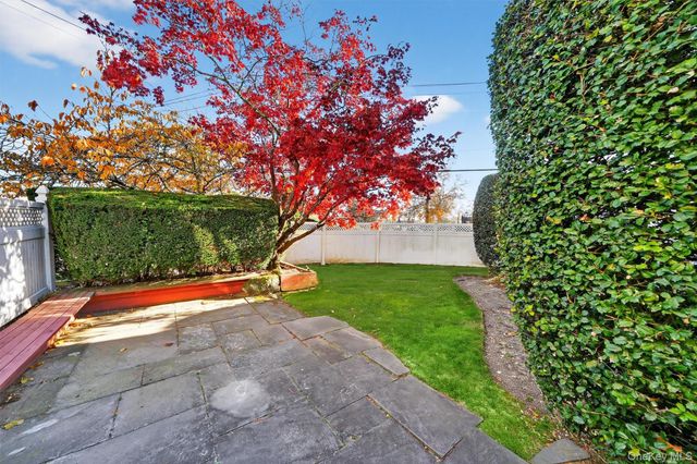 603 Foxhurst Road, Baldwin, NY 11510