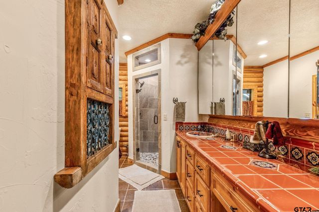 609 County Road 2421, Como, TX 75431