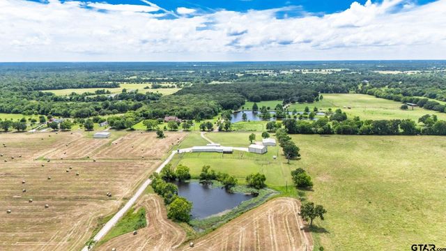 609 County Road 2421, Como, TX 75431