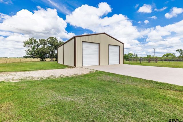 609 County Road 2421, Como, TX 75431