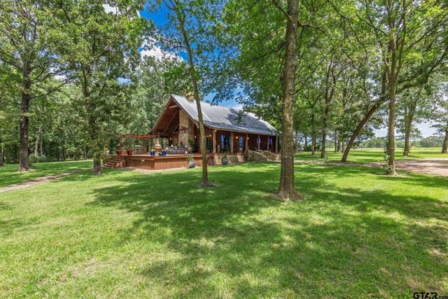 609 County Road 2421, Como, TX 75431
