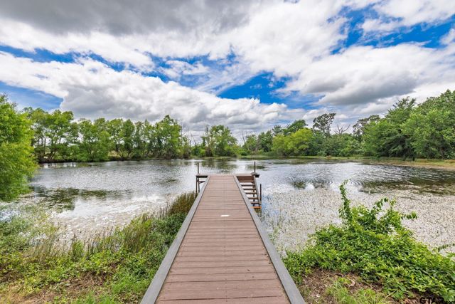 609 County Road 2421, Como, TX 75431