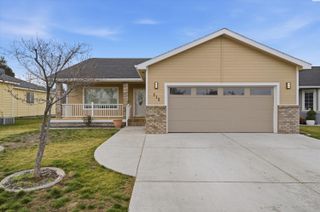 218 Sun Willows Blvd, Pasco, WA 99301