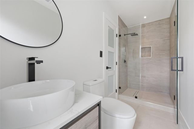 1850 NE 197th Terrace, Miami, FL 33179