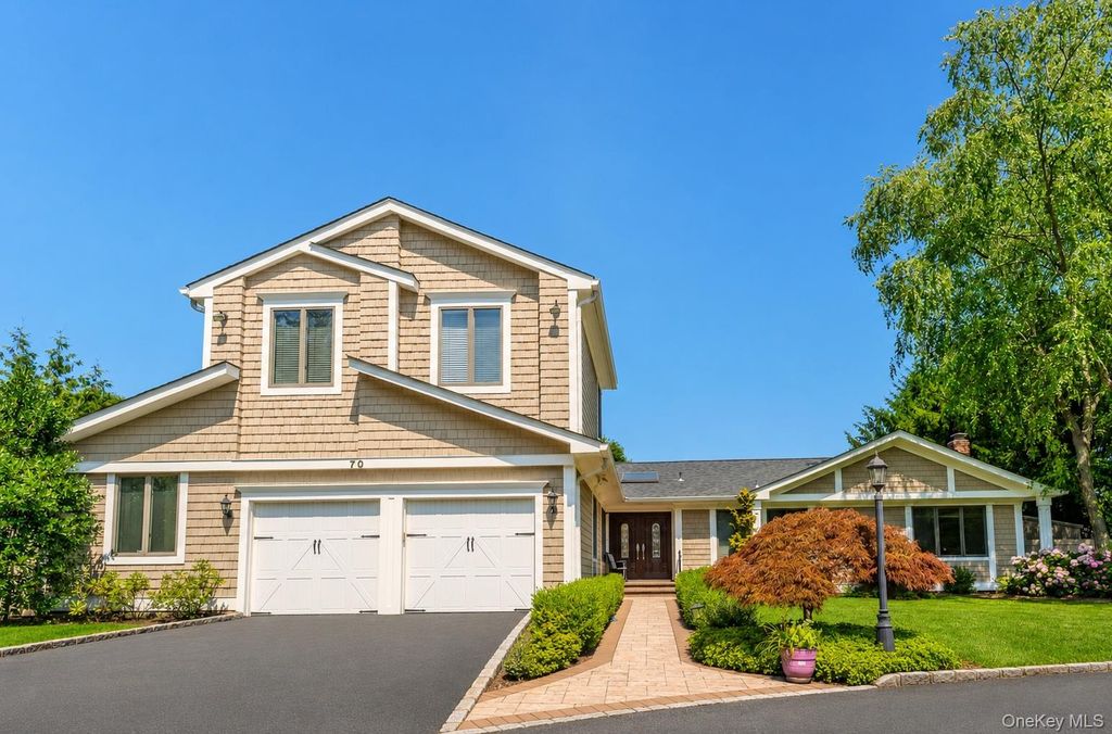 70 Karol Place, Muttontown, NY 11753 — photo 3