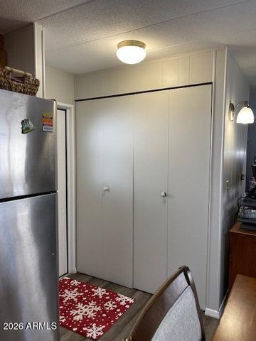 303 S Recker Road, Mesa, AZ 85206