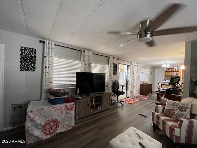 303 S Recker Road, Mesa, AZ 85206