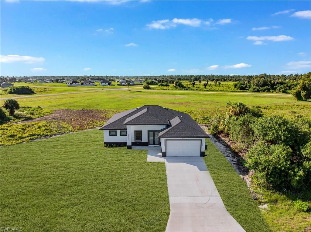 7020 patriot CT, LABELLE, FL 33935 — exterior