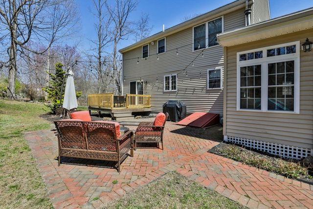 54 Kenoza St, Haverhill, MA 01830