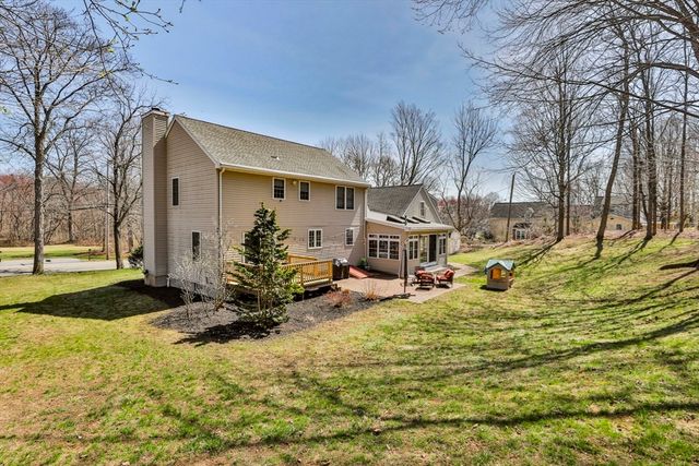 54 Kenoza St, Haverhill, MA 01830