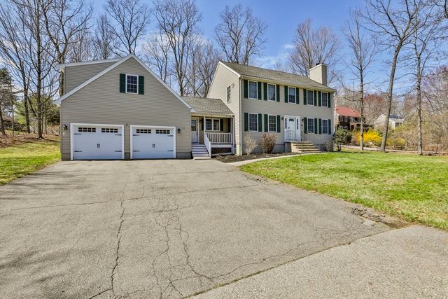 54 Kenoza St, Haverhill, MA 01830