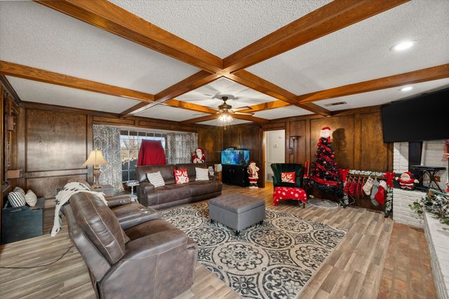 9926 NW County Road 1390, Blooming Grove, TX 76626