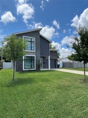 302 E Harmon Drive, Oklahoma City, OK 73110