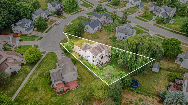 3535 Newhaven Court SE, Kentwood, MI 49512
