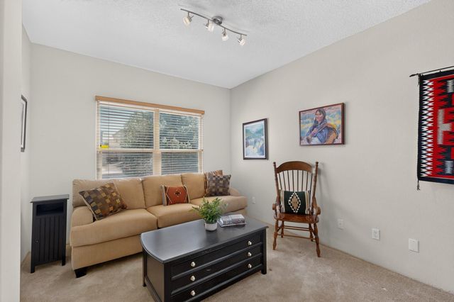 9535 Akutan Court NW, Albuquerque, NM 87120