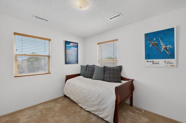9535 Akutan Court NW, Albuquerque, NM 87120