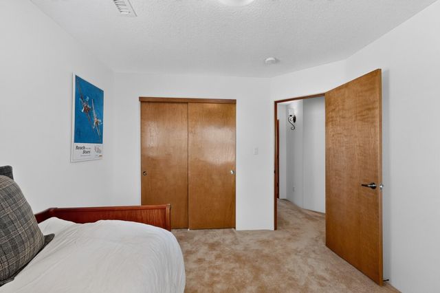 9535 Akutan Court NW, Albuquerque, NM 87120
