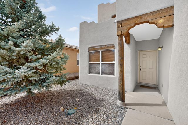 9535 Akutan Court NW, Albuquerque, NM 87120