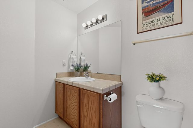 9535 Akutan Court NW, Albuquerque, NM 87120