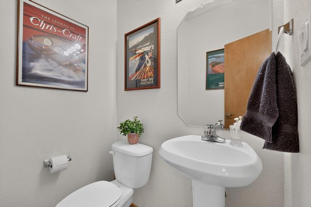 9535 Akutan Court NW, Albuquerque, NM 87120