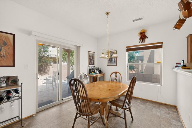 9535 Akutan Court NW, Albuquerque, NM 87120