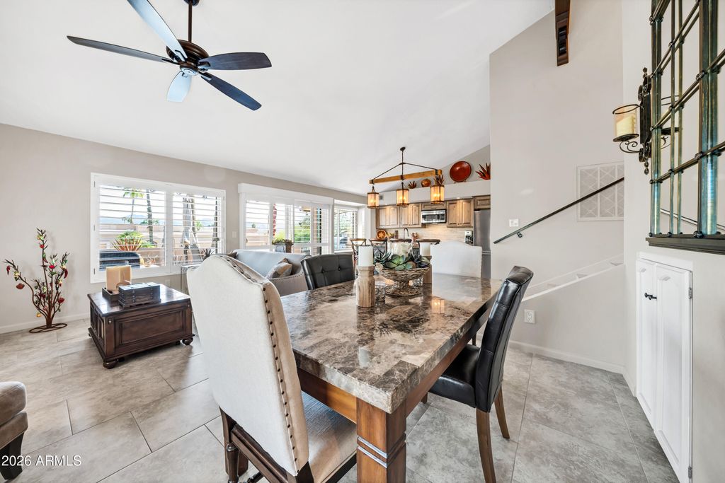 Image 10 of property listing at 25609 N FOREST Road N 3, Rio Verde, AZ 85263