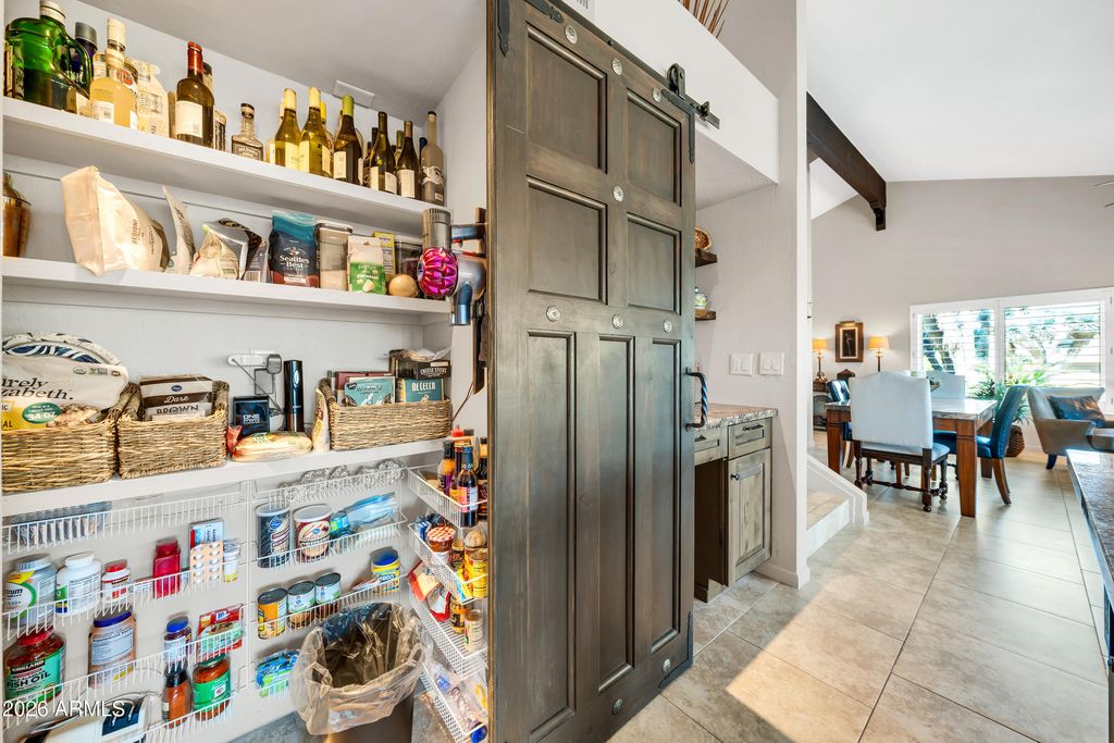 Image 16 of property listing at 25609 N FOREST Road N 3, Rio Verde, AZ 85263