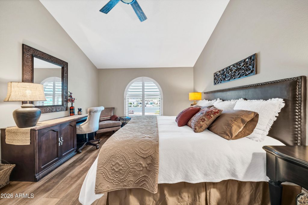 Image 32 of property listing at 25609 N FOREST Road N 3, Rio Verde, AZ 85263