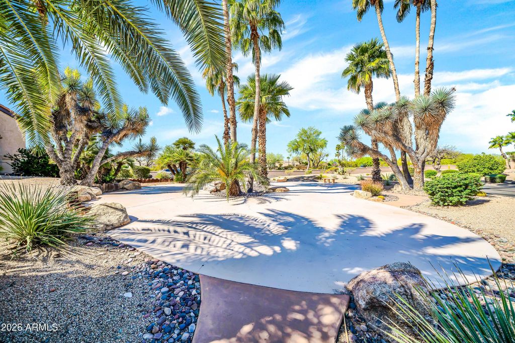 Image 44 of property listing at 25609 N FOREST Road N 3, Rio Verde, AZ 85263