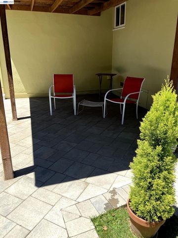 1066 Maple Ave, Vallejo, CA 94591