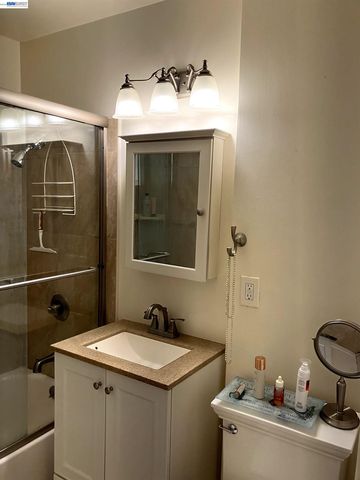 1066 Maple Ave, Vallejo, CA 94591