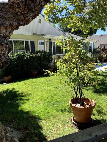 1066 Maple Ave, Vallejo, CA 94591