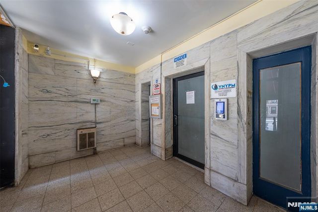 2700 John F Kennedy Boulevard 102, Jersey City, NJ 07306
