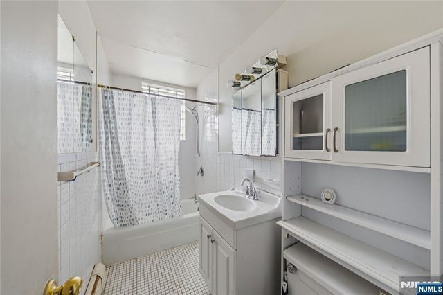 2700 John F Kennedy Boulevard 102, Jersey City, NJ 07306