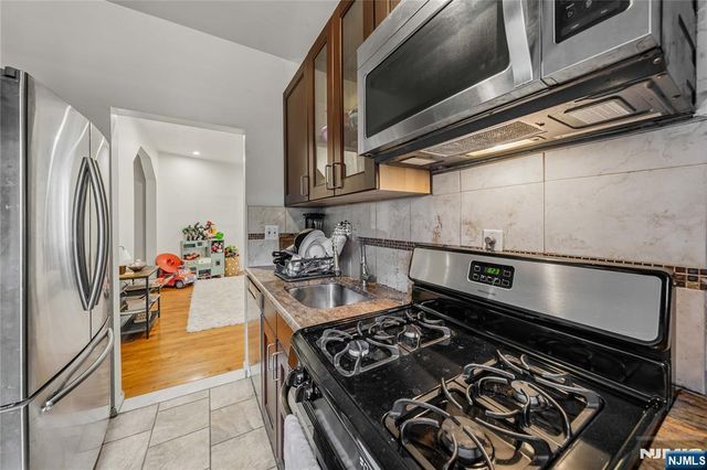 2700 John F Kennedy Boulevard 102, Jersey City, NJ 07306